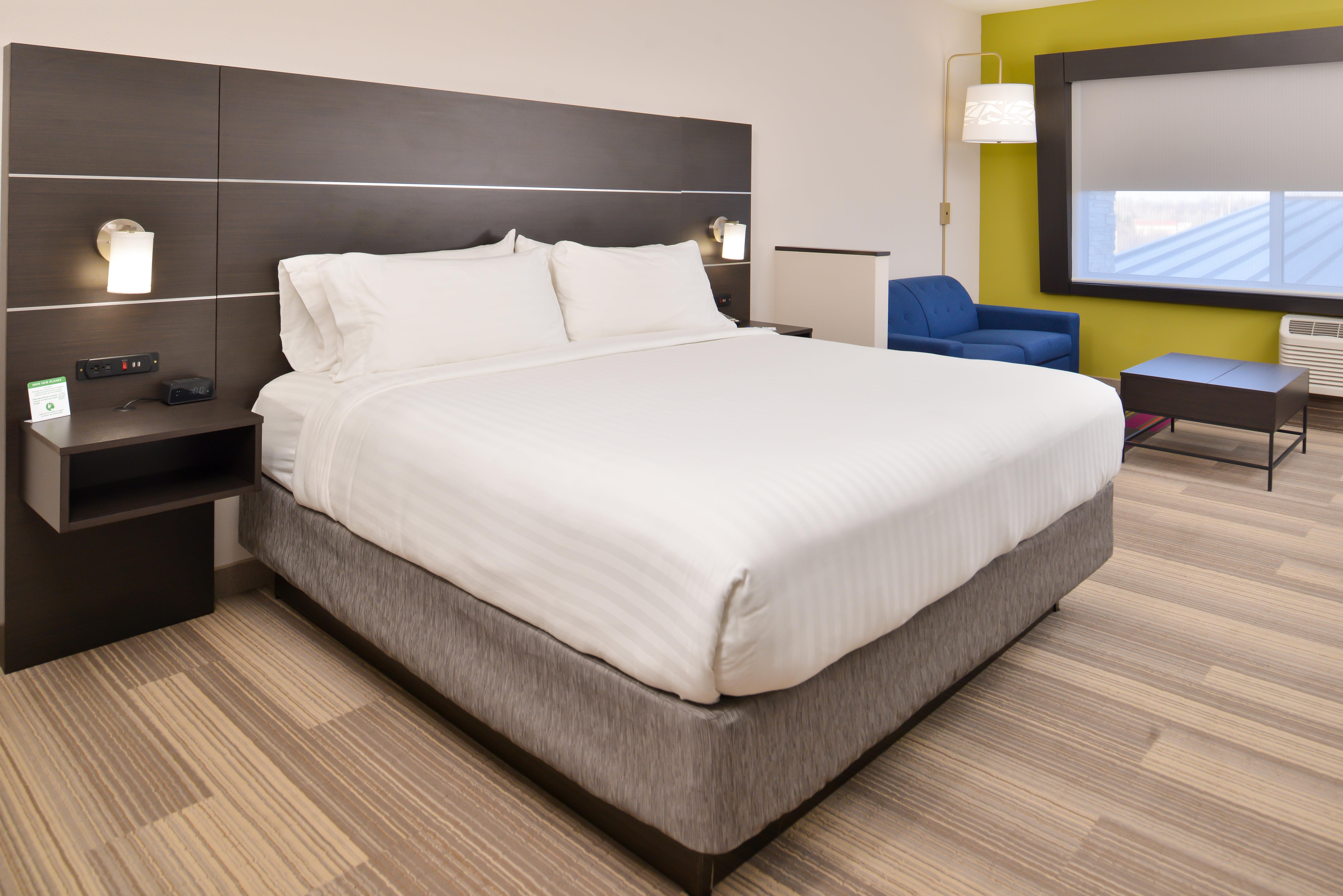 Holiday Inn Express & Suites - Kansas City - Lee'S Summit By Ihg Екстериор снимка