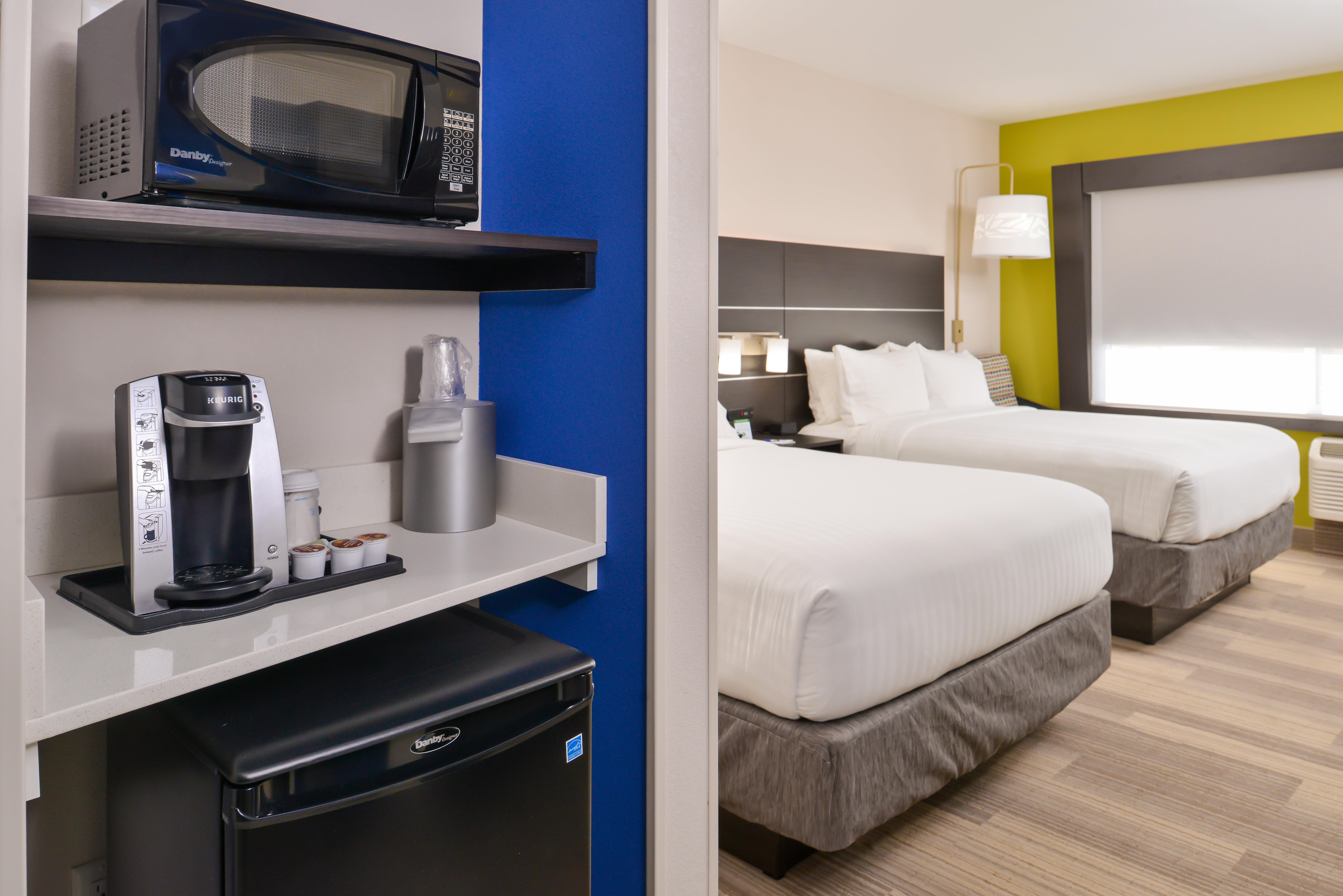 Holiday Inn Express & Suites - Kansas City - Lee'S Summit By Ihg Екстериор снимка