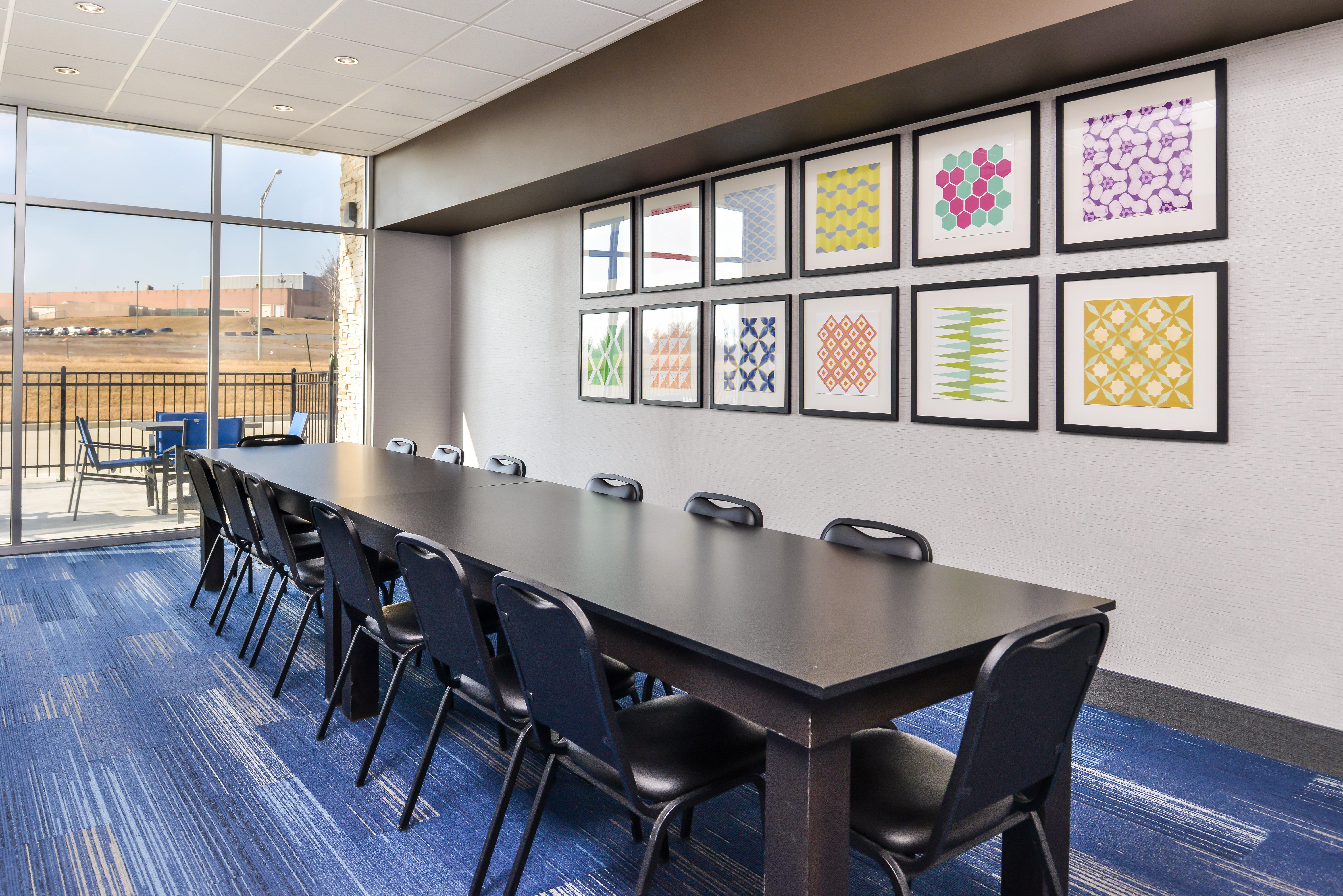 Holiday Inn Express & Suites - Kansas City - Lee'S Summit By Ihg Екстериор снимка